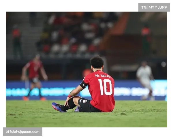 利物浦萨拉赫腿筋受伤,预计缺阵两周